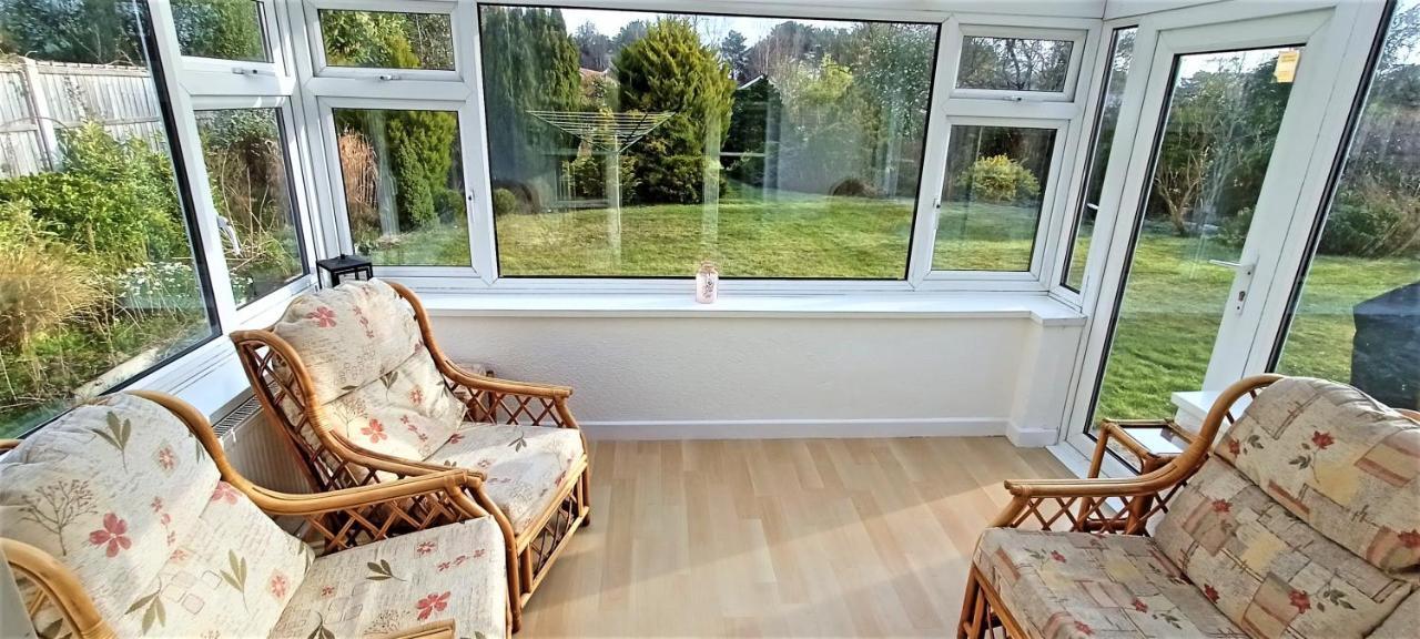 Lions Lodge: Great Location With Hot Tub Ringwood Exterior foto